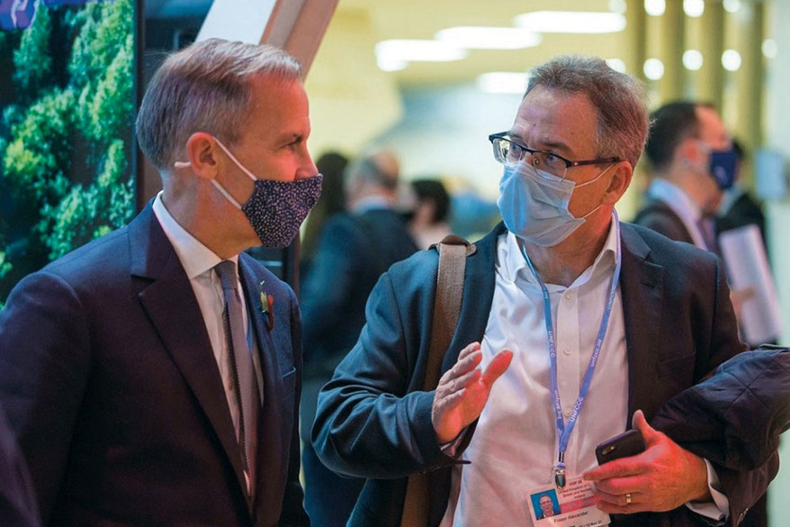 40474 SSE Online Strategy Case Studies 790X5272